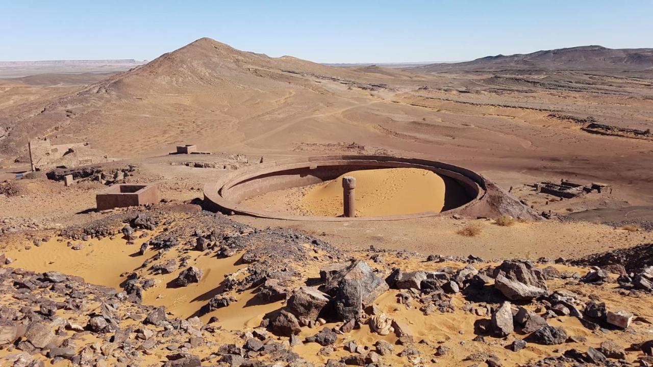 Fabulous Luxury Camp Hotel Merzouga Bagian luar foto