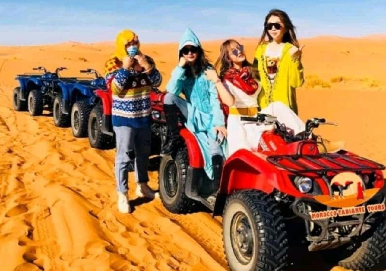 Fabulous Luxury Camp Hotel Merzouga Bagian luar foto
