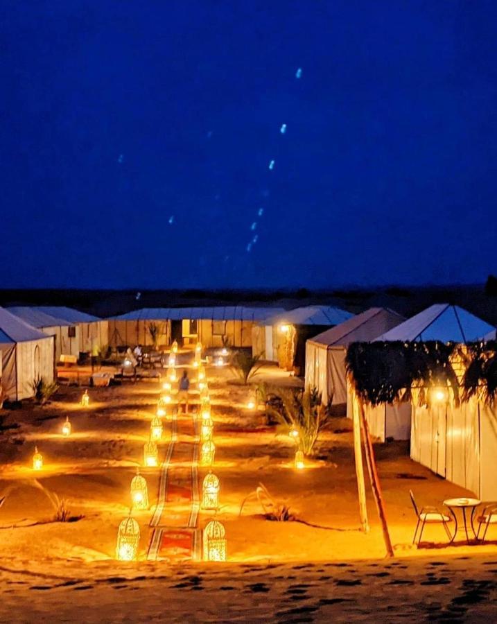 Fabulous Luxury Camp Hotel Merzouga Bagian luar foto