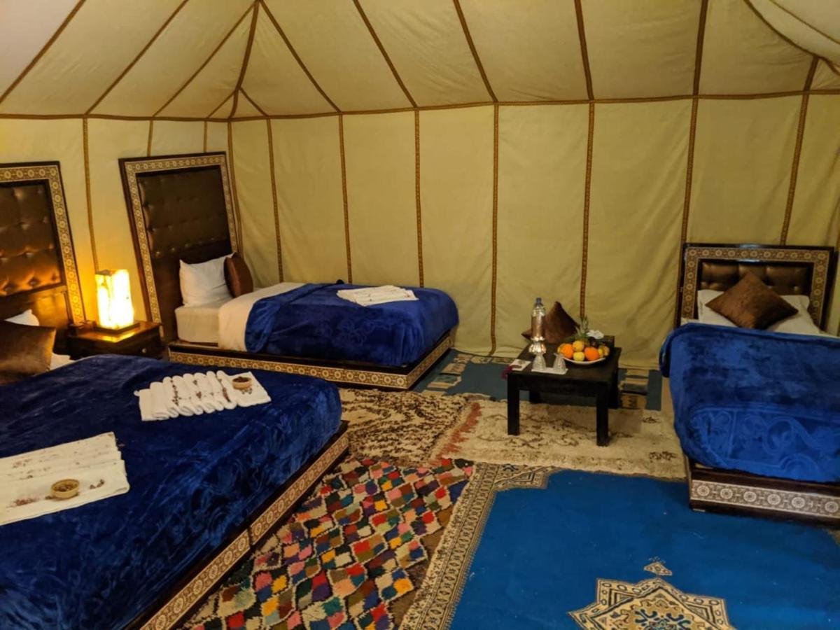 Fabulous Luxury Camp Hotel Merzouga Bagian luar foto