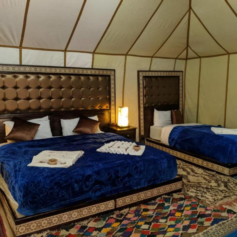 Fabulous Luxury Camp Hotel Merzouga Bagian luar foto